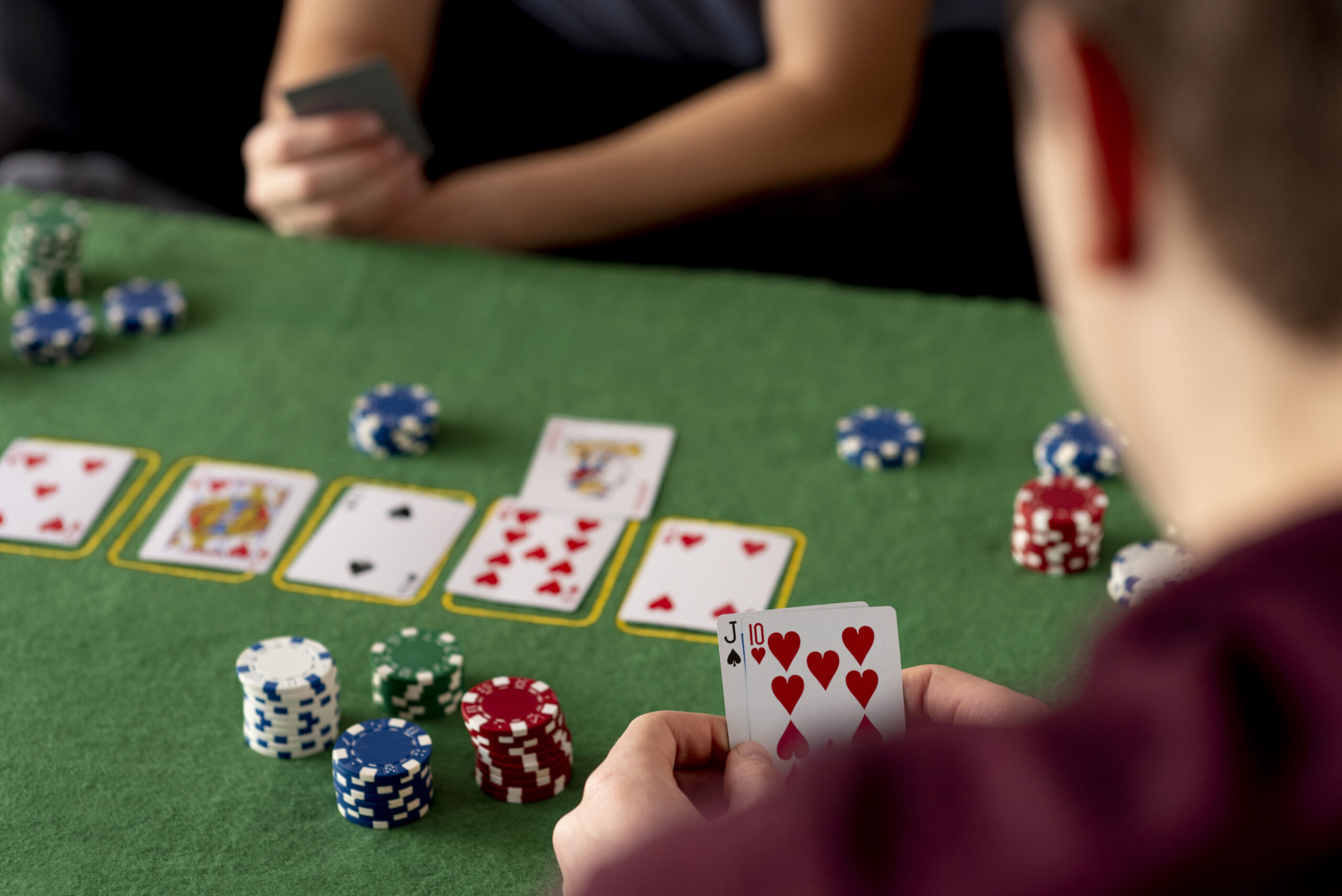 Foto de um jogo de poker para ilustrar a ludopatia